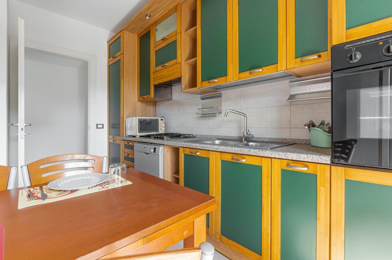Quartu Sant'Elena Roomy Flat With Private Parking! Eksteriør billede