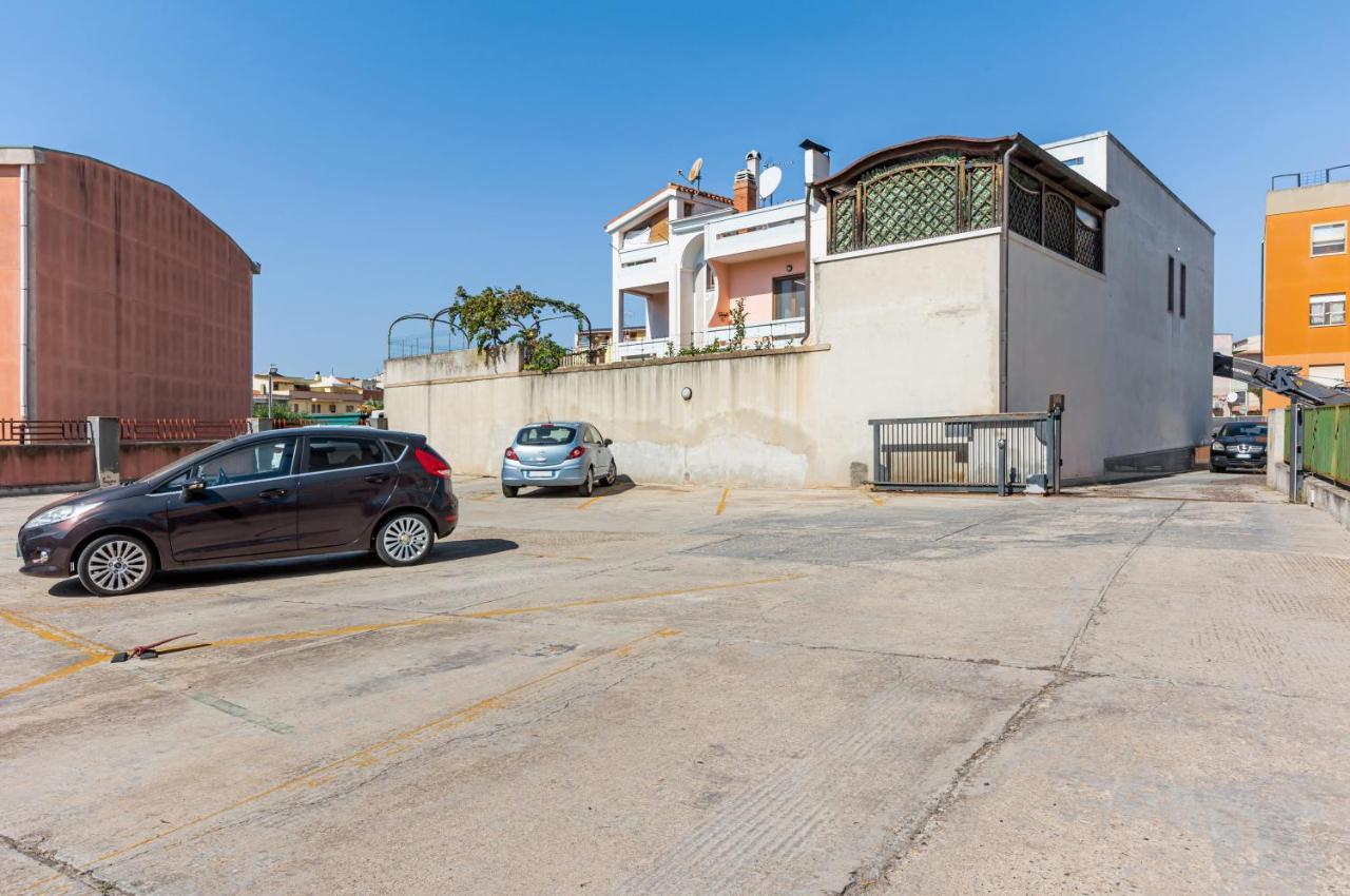 Quartu Sant'Elena Roomy Flat With Private Parking! Eksteriør billede