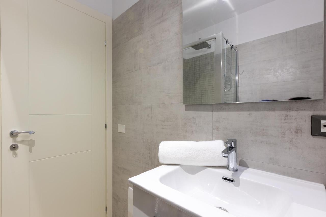 Quartu Sant'Elena Roomy Flat With Private Parking! Eksteriør billede